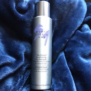 Monat Dry Shampoo
